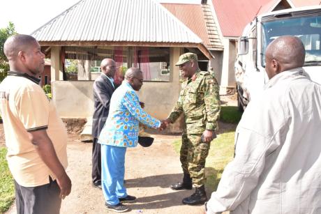 UPDF Commander of EACRF Uganda contingent in North Kivu- DRC Rallies Congolese Towards Peace.