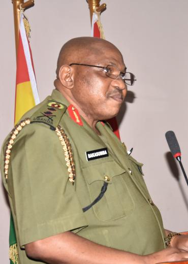 Maj Gen Bakasumba lauds African Chief Instructors