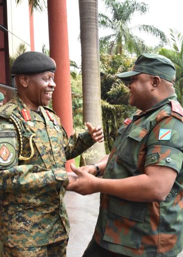 PRESIDENT MUSEVENI MEETS UPDF AND FARDC SENIOR ARMY OFFICERS, REVIEW OPERATION SHUJAA 